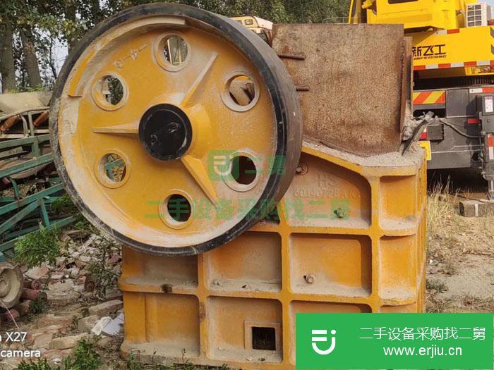 二手57顎式破碎機(jī)+給料機(jī)+移動(dòng)皮帶機(jī)出售