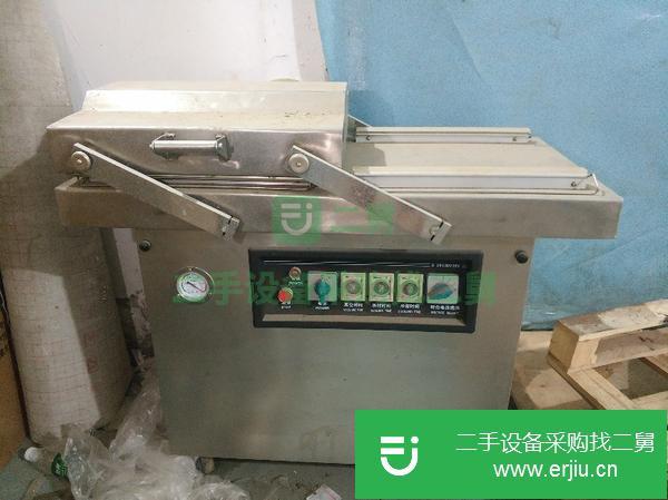 轉(zhuǎn)讓真空包裝機(jī)-400型7成新