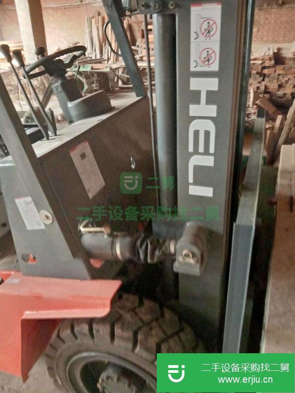 轉讓急售3.5噸合力叉車,性能好九成新