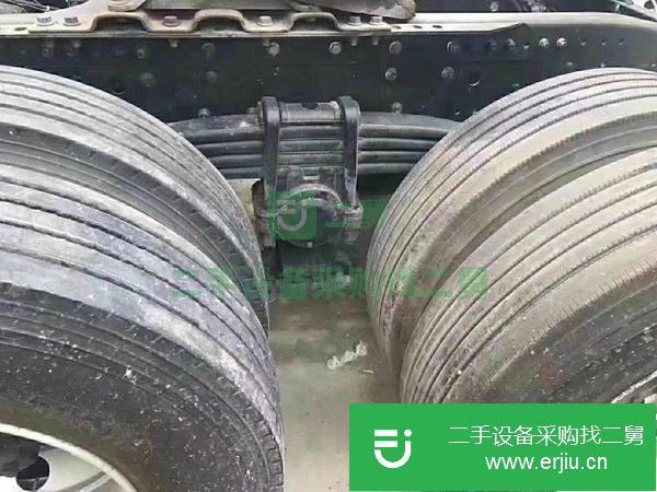出售歐曼牽引車雙驅輕體460馬力國五