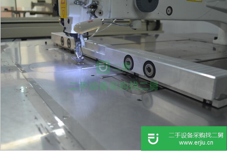 供應85cm大幅面服裝模板全自動縫紉機/全自動縫紉設備
