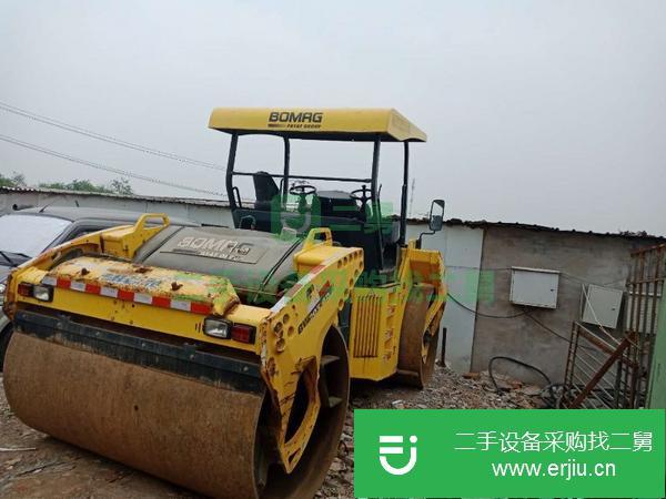 出售2011年寶馬203雙鋼輪壓路機(jī)