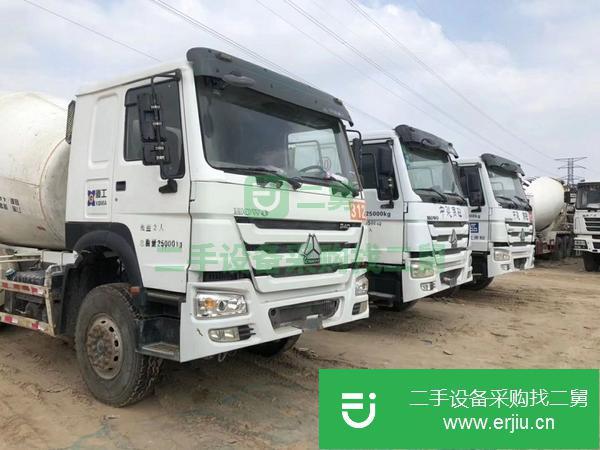 出售二手的大12方豪沃，國四排放攪拌車