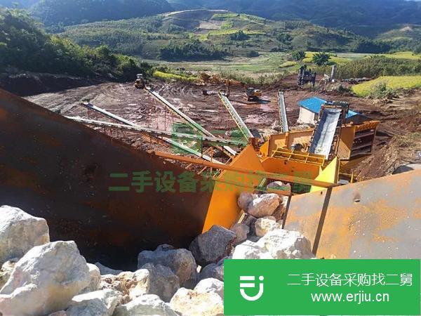 轉(zhuǎn)讓整套生產(chǎn)線破碎設(shè)備移動破碎站