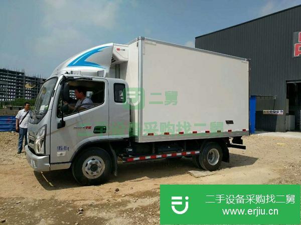 低價出售福田奧鈴4米2冷藏車一臺包上牌