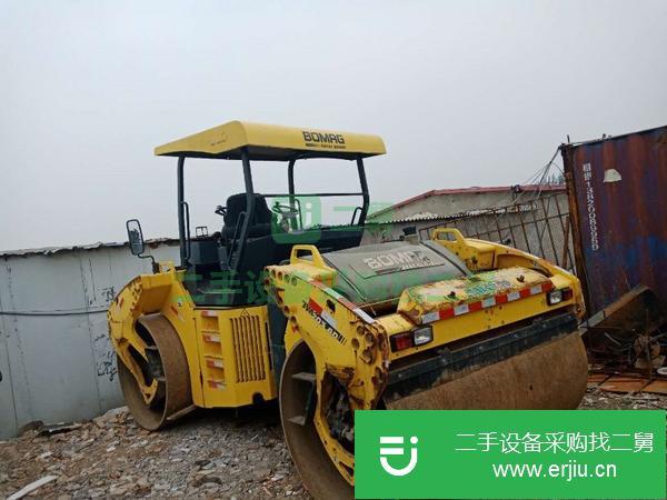 出售2011年寶馬203雙鋼輪壓路機(jī)
