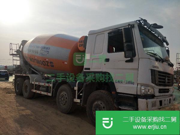 轉讓二手的16年國四豪沃中聯上裝,大18方罐攪拌車,車況精品,手續齊全