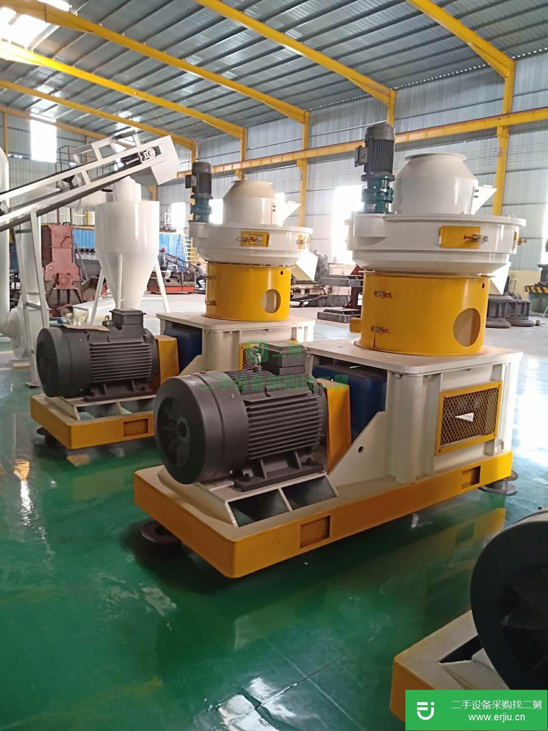 轉讓出售二手物質顆粒機 廢舊建筑模板粉碎機