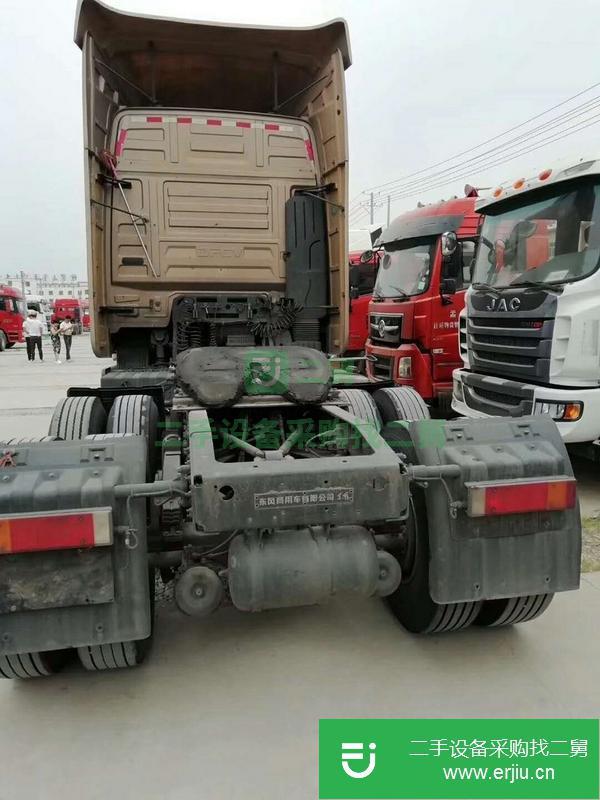 轉(zhuǎn)讓一批二手東風(fēng)天龍國五520馬力牽引車