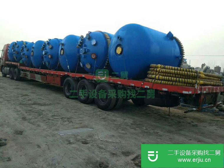 轉讓出售九成新二手搪瓷反應釜