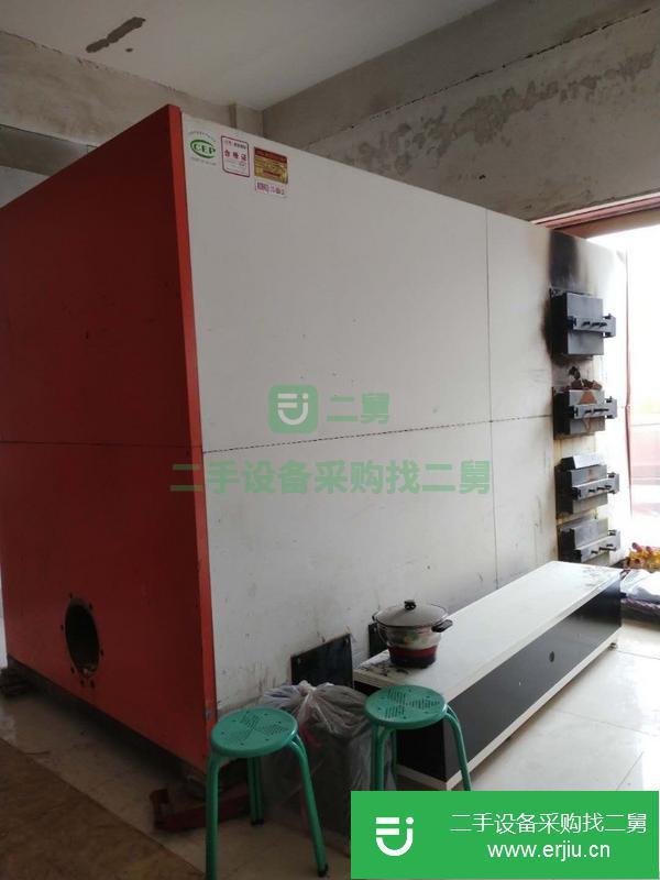 出售2噸燃煤數控熱水鍋爐