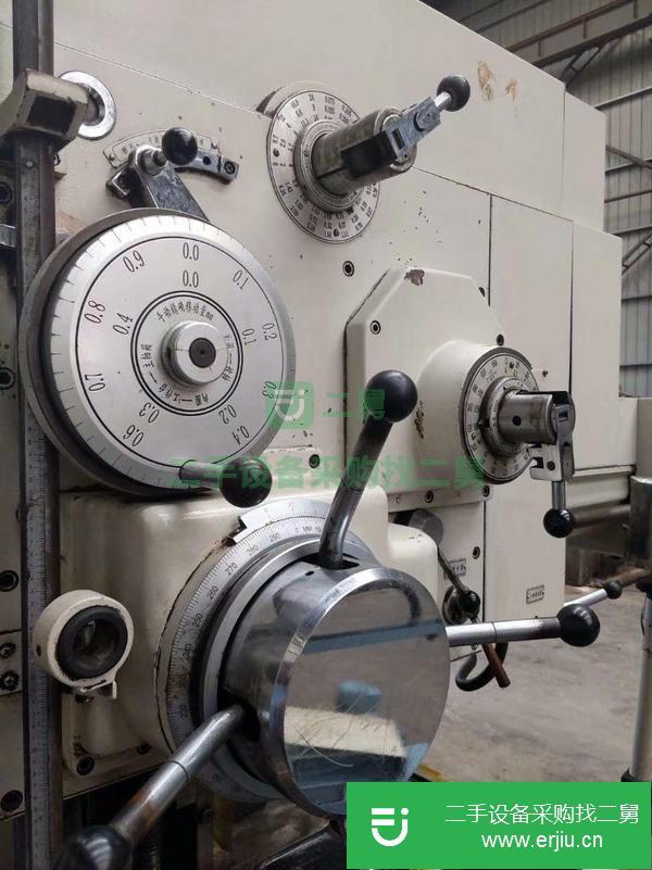 自家工廠倒閉出售漢川TX611C-4數顯臥式銑鏜床