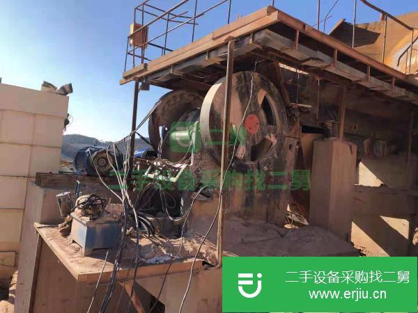 出售二手的顎式破碎機破石機制砂機等配套設備