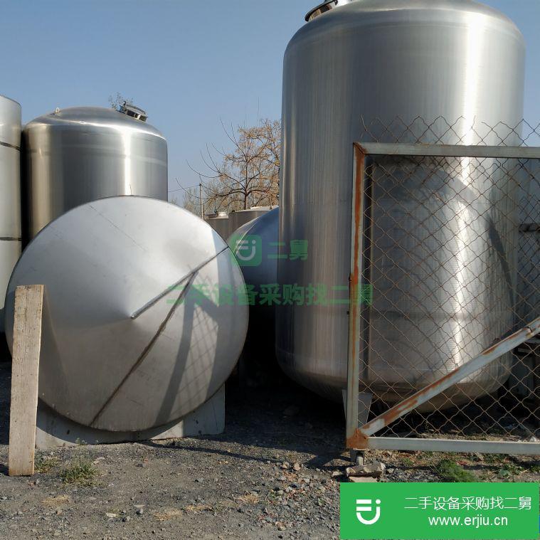 轉(zhuǎn)讓:處理二手304飲料儲罐 不銹鋼儲罐 二手臥式316不銹鋼儲罐