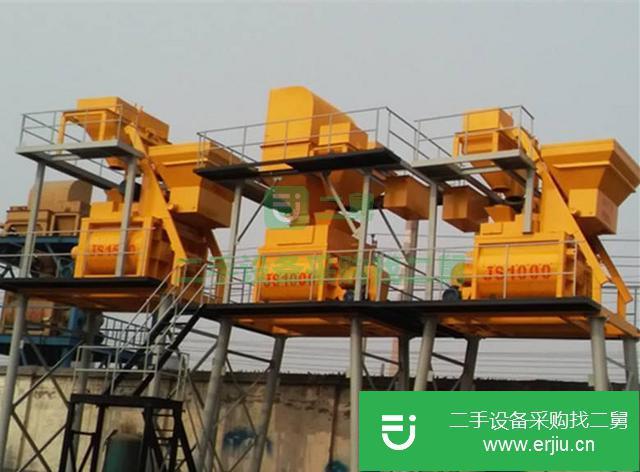 出售二手的九成新的JS1000混凝土攪拌機(jī)
