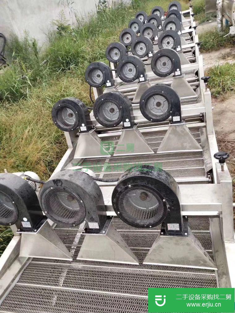 轉讓:低價出售二手蔬菜超聲波清洗機 毛滾清洗機 304不銹鋼材質