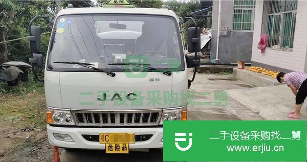 9.5成新江淮5噸油車出售,價格優惠2018年江淮加油車出售