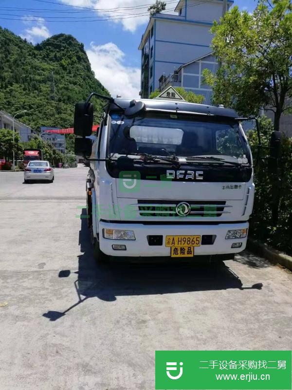 轉(zhuǎn)讓全國最低價(jià)二手5噸帶手續(xù)油罐車