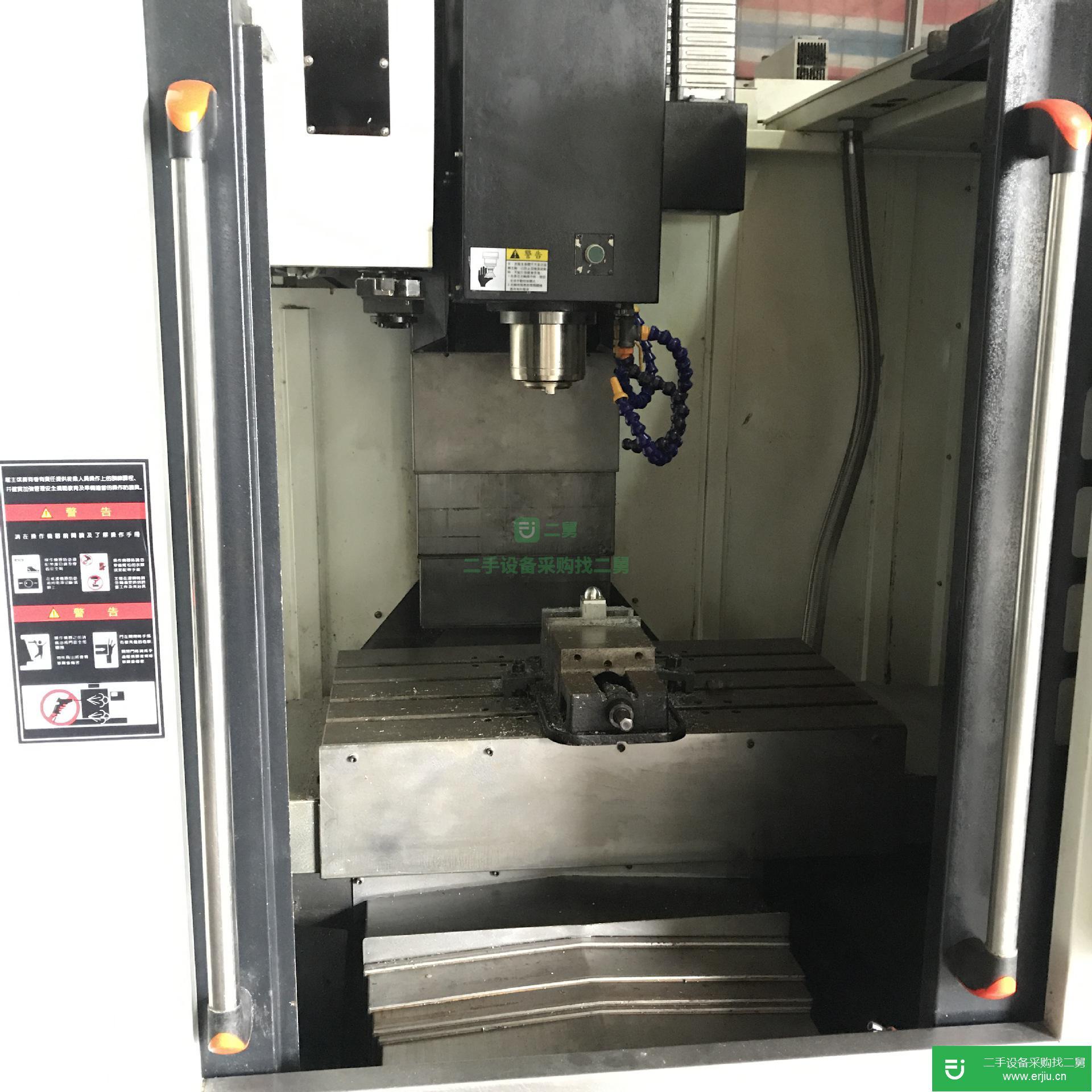 二手加工中心喬峰850三線軌12000轉九成新 立式車床加工中心