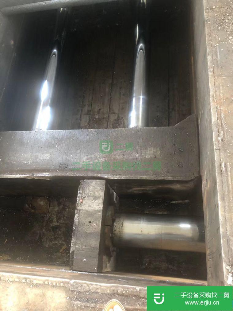 轉讓:金屬打包機全自動400噸電機兩個45,料箱2.5-2米