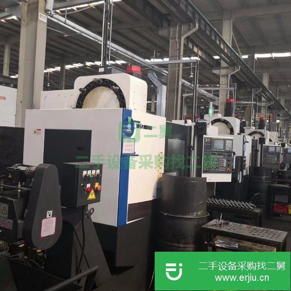 轉(zhuǎn)讓現(xiàn)代威亞2016年型號(hào):F400立式加工中心車床