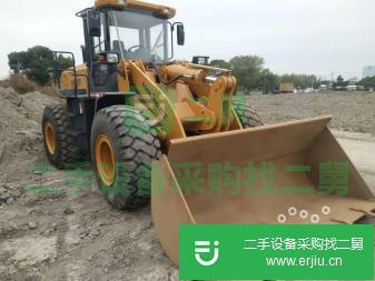 低價(jià)出售轉(zhuǎn)讓九成新品牌裝載機(jī)