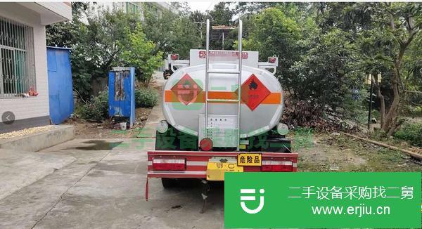 9.5成新江淮5噸油車出售,價格優惠2018年江淮加油車出售