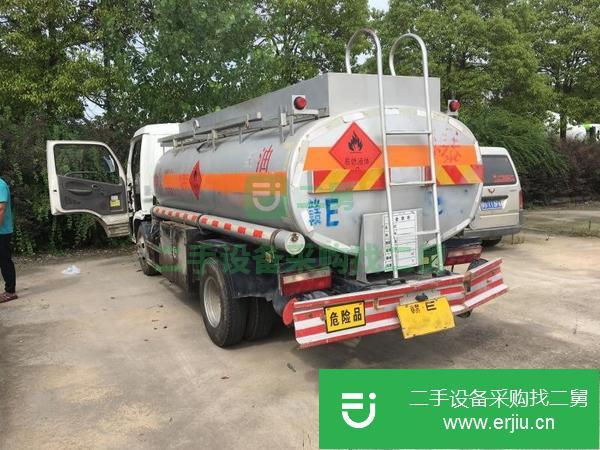 轉(zhuǎn)讓全國最低價(jià)二手5噸帶手續(xù)油罐車