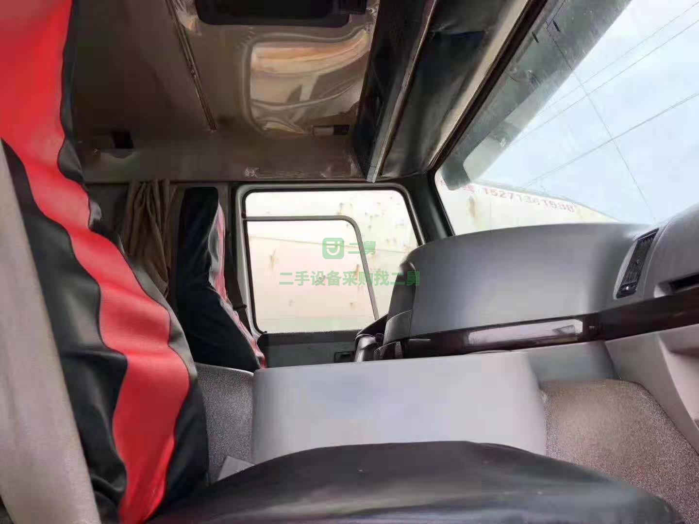 出售14年豪沃攪拌車  唐宏上裝    大12方罐