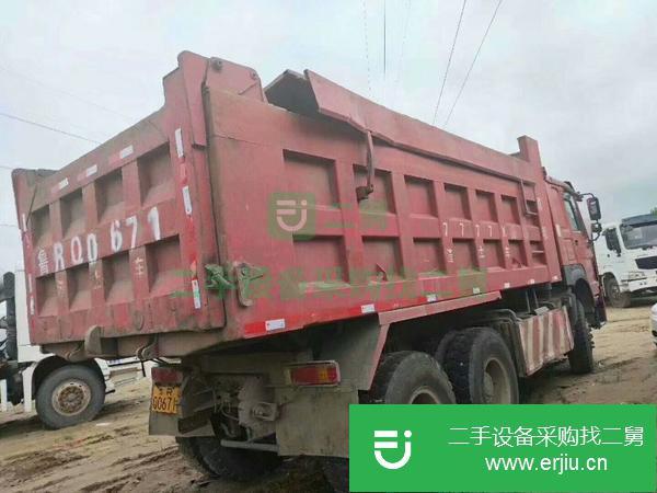 轉讓6臺二手的豪沃5.6米國四全手續包提檔帶環保蓋自卸車