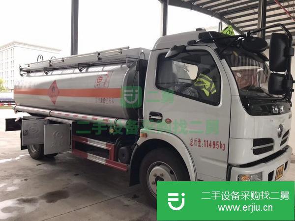 轉讓加油車零首付包上戶東風5噸8噸加油車