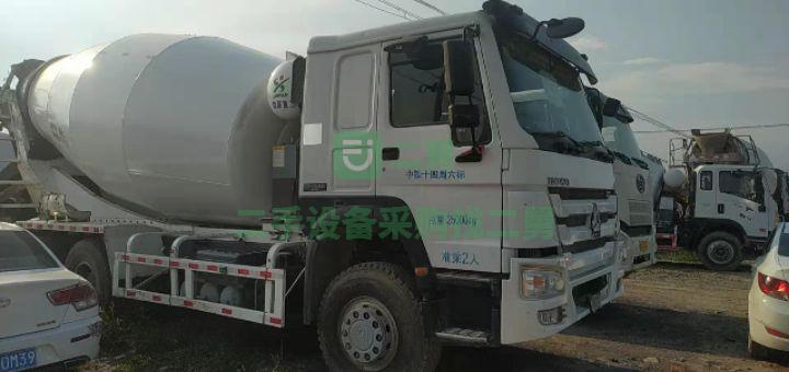 急售9成新17年國五豪沃16方攪拌車豪沃山東省濟寧市