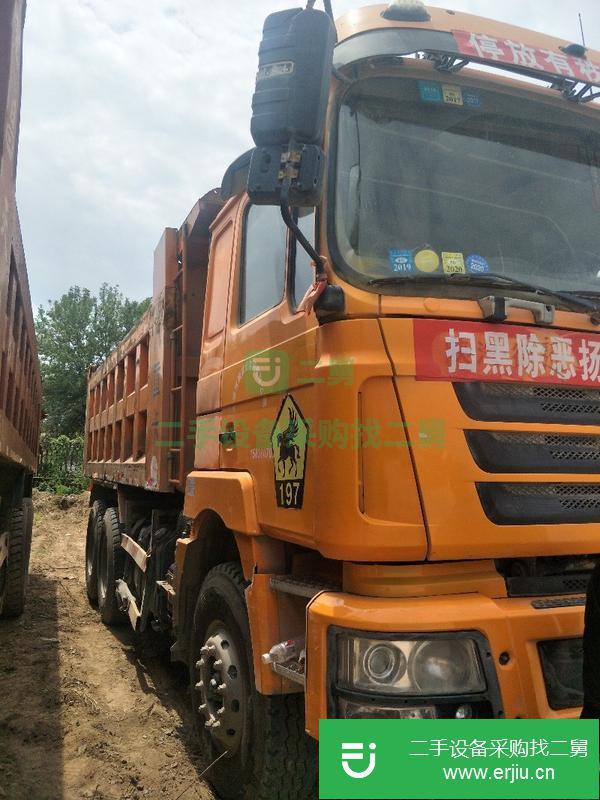 轉(zhuǎn)讓個人低價處理兩臺14年國四德龍后八輪自卸車