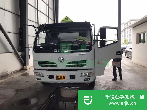 轉讓加油車零首付包上戶東風5噸8噸加油車