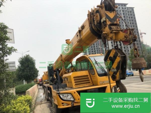 轉讓二手的14年徐工20b吊車.5高臺配重包提檔過戶