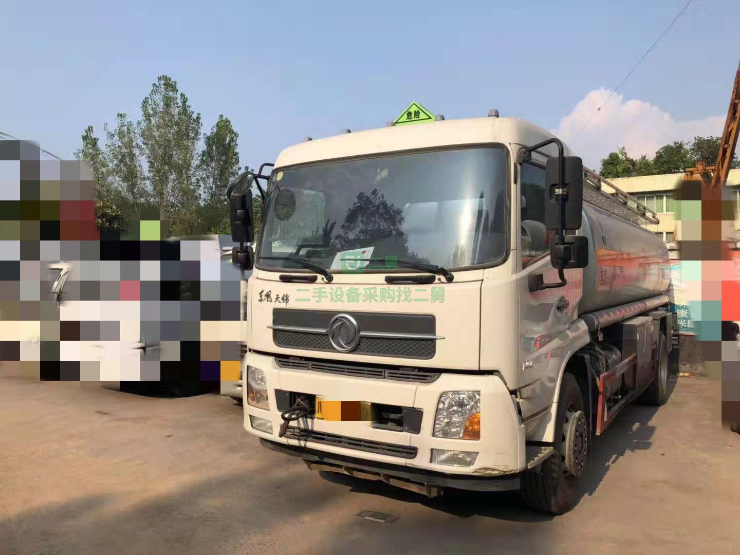 四川二手10噸14噸加油車低價處理