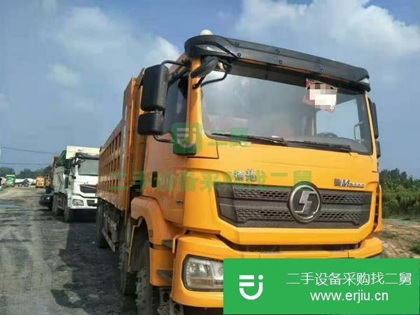 低價(jià)轉(zhuǎn)讓出售九成新17年國(guó)五自卸車