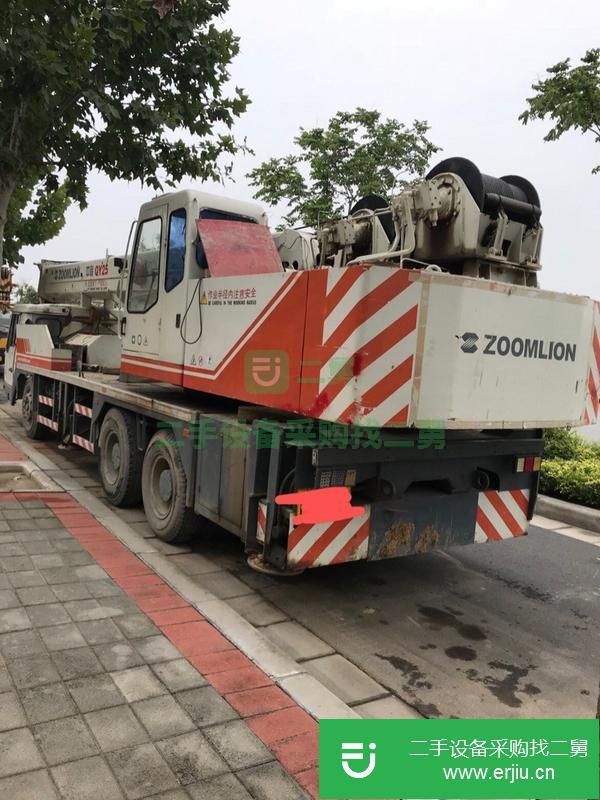 轉(zhuǎn)讓工地完工處理25噸吊車
