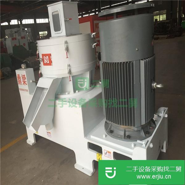 出售二手九成新的生物質(zhì)顆粒機(jī)