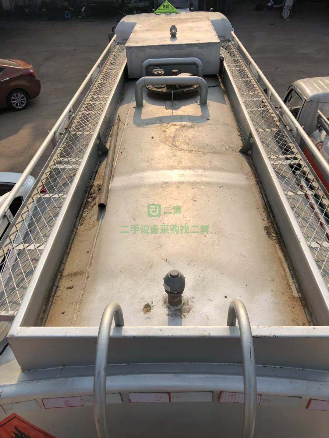 四川二手10噸14噸加油車低價處理