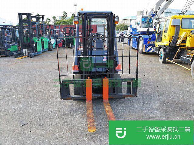 轉讓8成新二手豐田7FB25 2.5噸叉車一臺