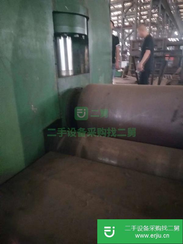 轉(zhuǎn)讓大型卷板機，便宜處理