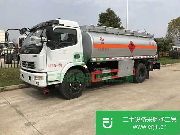 轉(zhuǎn)讓東風(fēng)多利卡5-30噸油罐車包上牌