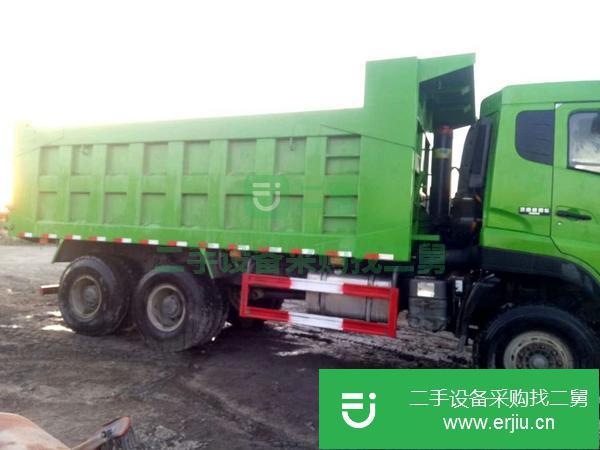 低價出售17年國五新款斯太爾自卸車，重氣發動機380馬力箱長6米