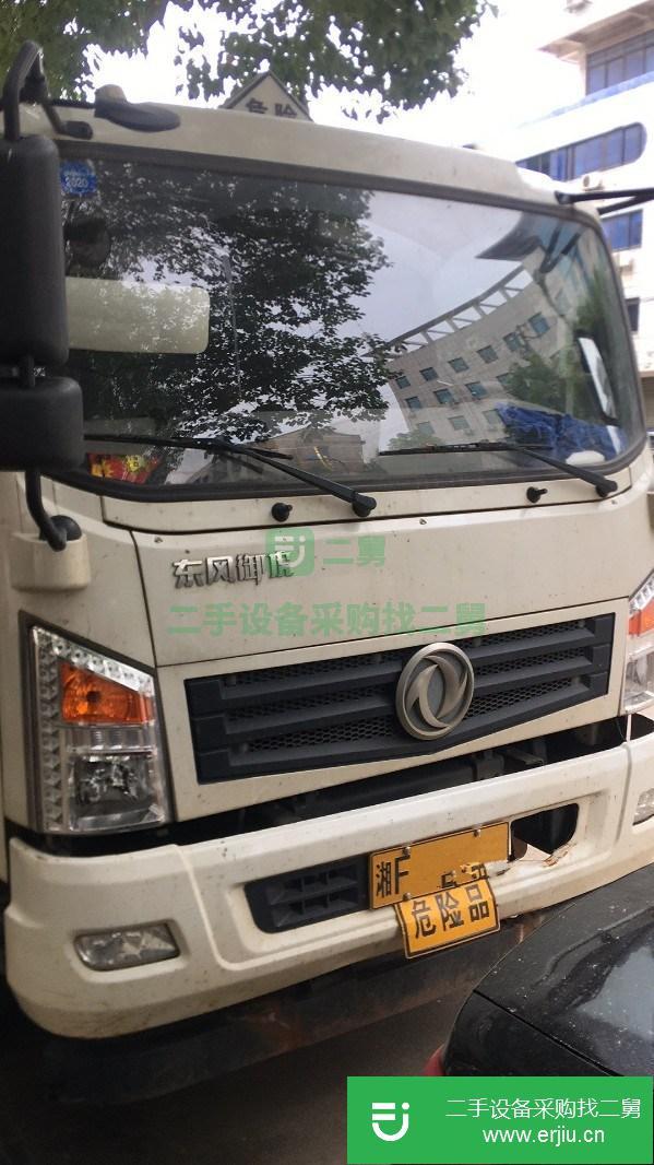 轉(zhuǎn)讓二手12噸東風柴油運輸車低價處理