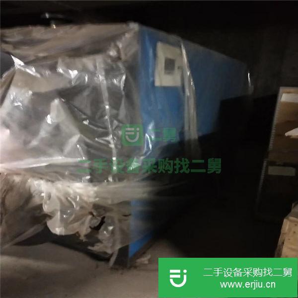 轉讓二手價處理3噸燃氣熱水鍋爐
