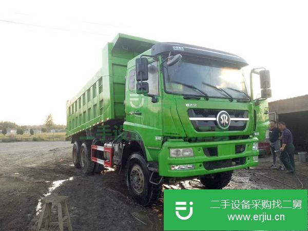 低價出售17年國五新款斯太爾自卸車，重氣發動機380馬力箱長6米
