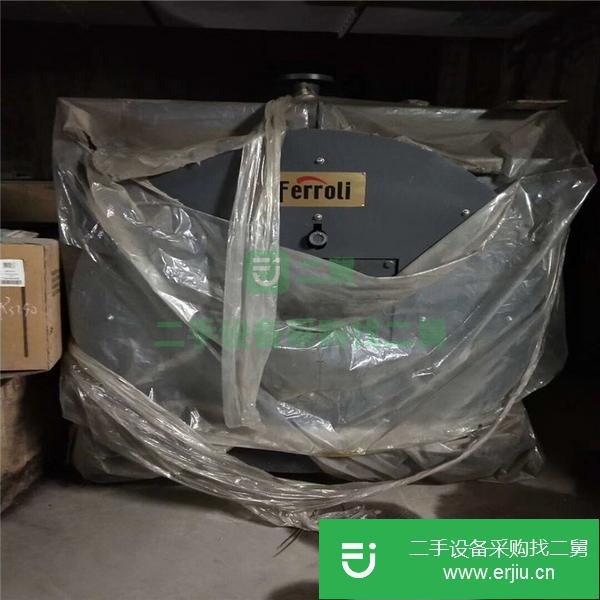 轉讓二手價處理3噸燃氣熱水鍋爐