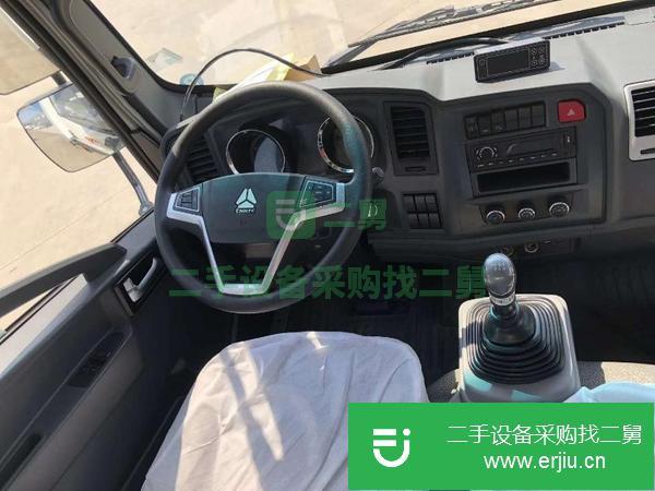 轉讓4米2重汽冷藏車