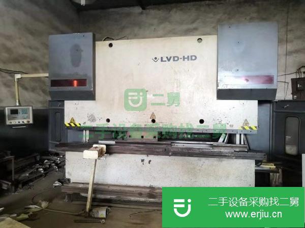 轉讓正宗黃石155/2500折彎機和6?2500剪板機及金方圓轉塔沖